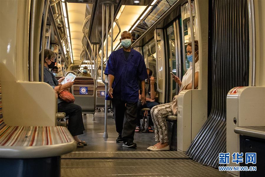 (國際疫情)(1)法國開始執行封閉公共場所強制戴口罩法令