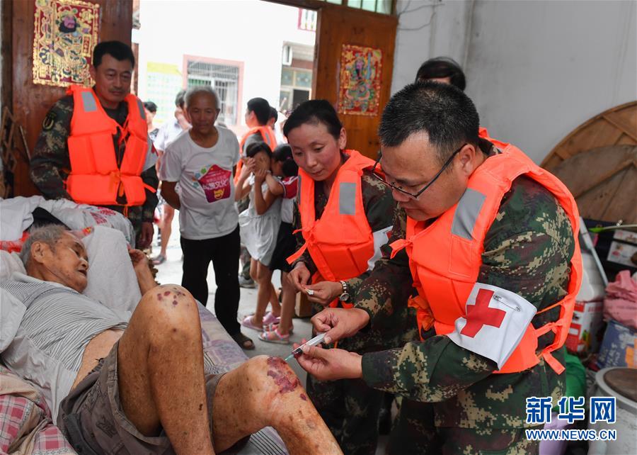 （防汛抗洪&middot;圖文互動）（5）穿梭&ldquo;孤島&rdquo;的火箭軍醫(yī)療隊