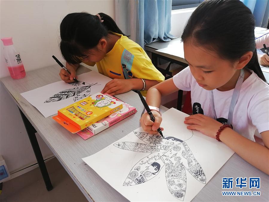 （特別的暑期生活&middot;圖文互動）（1）她們的愿望，在這個假期實現&mdash;&mdash;廣西隆安易地扶貧搬遷安置區暑期見聞