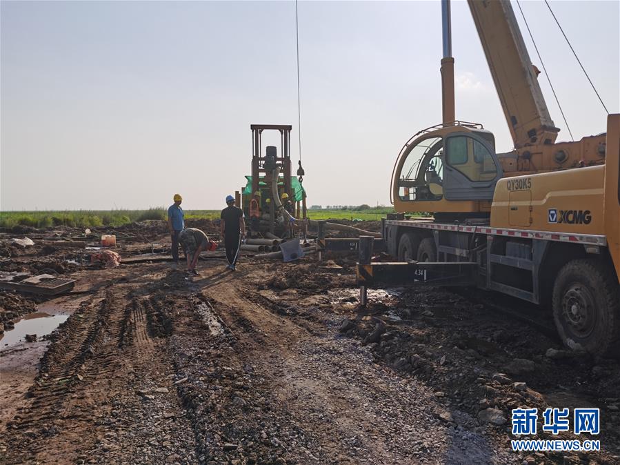 （在習(xí)近平新時代中國特色社會主義思想指引下&mdash;&mdash;新時代新作為新篇章&middot;習(xí)近平總書記關(guān)切事&middot;圖文互動）（4）激發(fā)每個經(jīng)濟&ldquo;細(xì)胞&rdquo;的活力&mdash;&mdash;千方百計把市場主體保護(hù)好