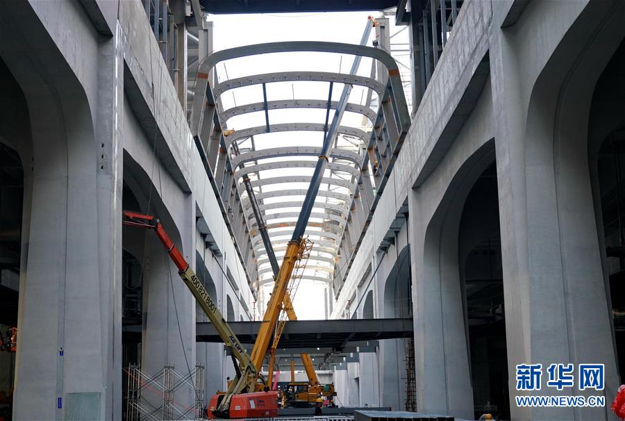 （新華全媒頭條&middot;圖文互動）（17）&ldquo;1毫米&rdquo;之內的智慧與引領&mdash;&mdash;寫在智能高鐵京雄城際全線軌道貫通之際