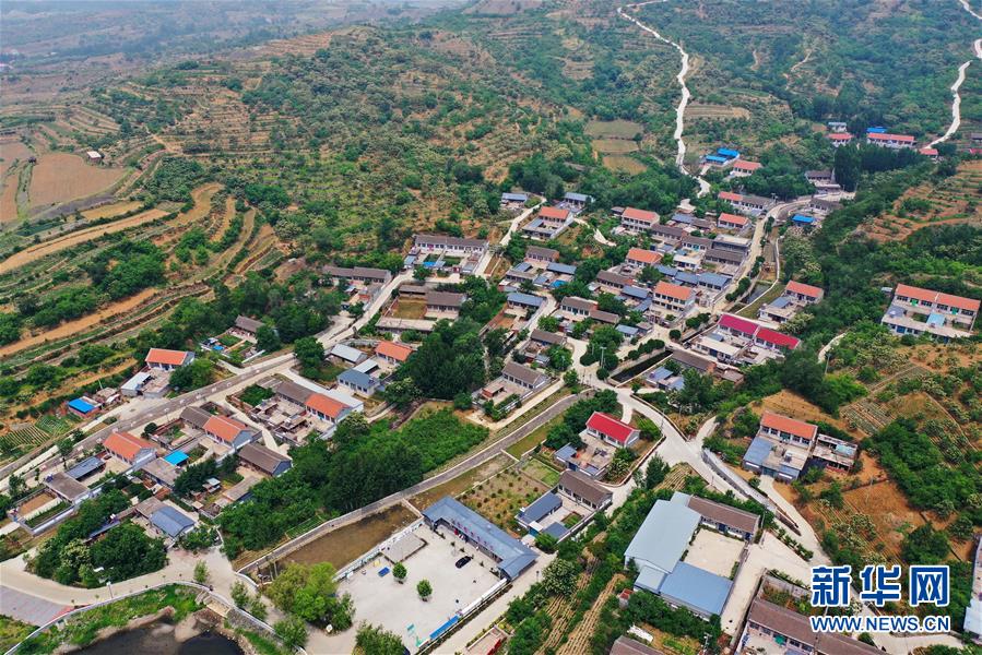 (走向我們的小康生活·圖文互動)(5)小山村辦起“騎行俱樂部”——鄉村變富變美帶來的新鮮事