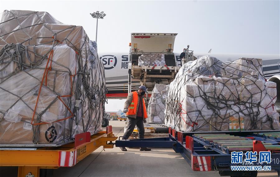 （新華全媒頭條&middot;圖文互動）（4）同舟共濟戰&ldquo;疫&rdquo;記&mdash;&mdash;中國抗擊新冠肺炎疫情全紀實