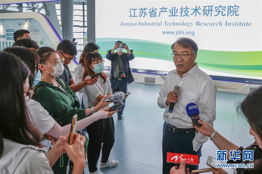 (在習(xí)近平新時代中國特色社會主義思想指引下——新時代新作為新篇章·習(xí)近平總書記關(guān)切事·圖文互動)(4)“從0到1”的堅守與突破:攀登科學(xué)高峰的那些“一生一事”