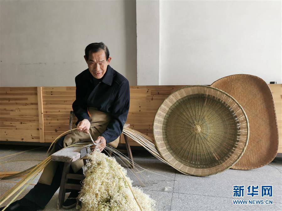 (決戰(zhàn)決勝脫貧攻堅(jiān)·圖文互動(dòng))(4)咬定“茶”山不放松——安徽大別山區(qū)石佛村依靠茶產(chǎn)業(yè)脫貧致富見(jiàn)聞