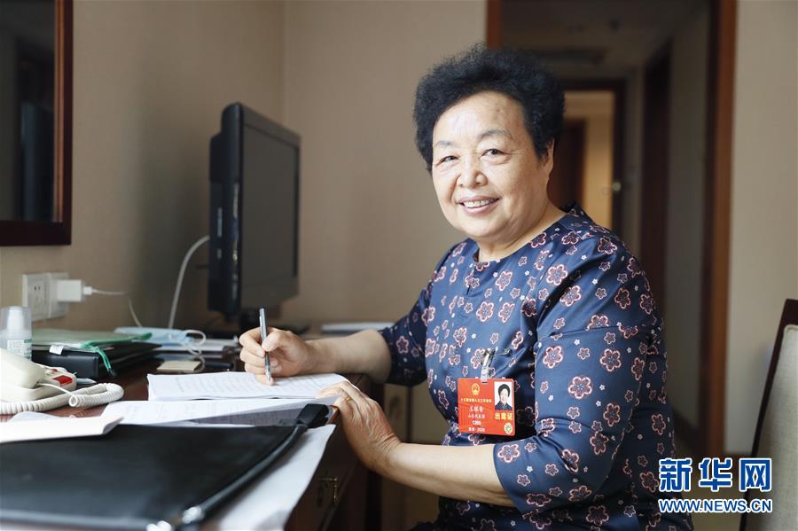 (新華全媒頭條·兩會(huì)特別報(bào)道·圖文互動(dòng))(4)從取得決定性成就到奪取全面勝利——從全國(guó)兩會(huì)看決戰(zhàn)決勝脫貧攻堅(jiān)