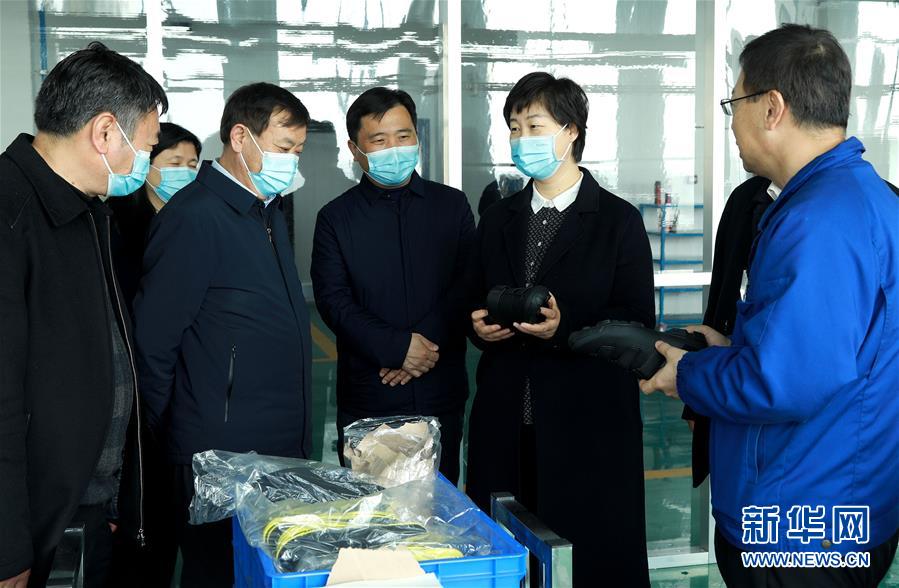 (新時代優秀縣委書記風采·圖文互動)(2)吳海燕:向百姓交一份無悔的答卷