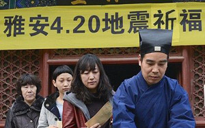 道教人士為蘆山地震災區祈福
