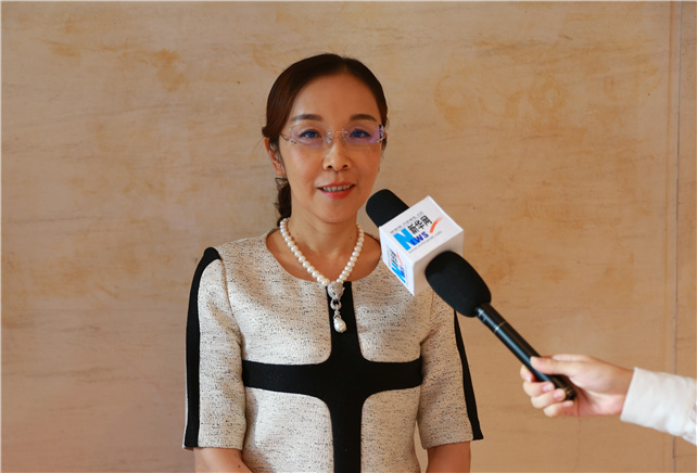 把增強(qiáng)黨的凝聚力、戰(zhàn)斗力與提高企業(yè)競爭力、創(chuàng)造力有機(jī)融合。