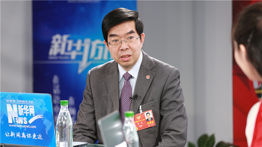 黃震：教育點(diǎn)燃智慧 培養(yǎng)&ldquo;錢(qián)學(xué)森&rdquo;式有家國(guó)情懷的人才