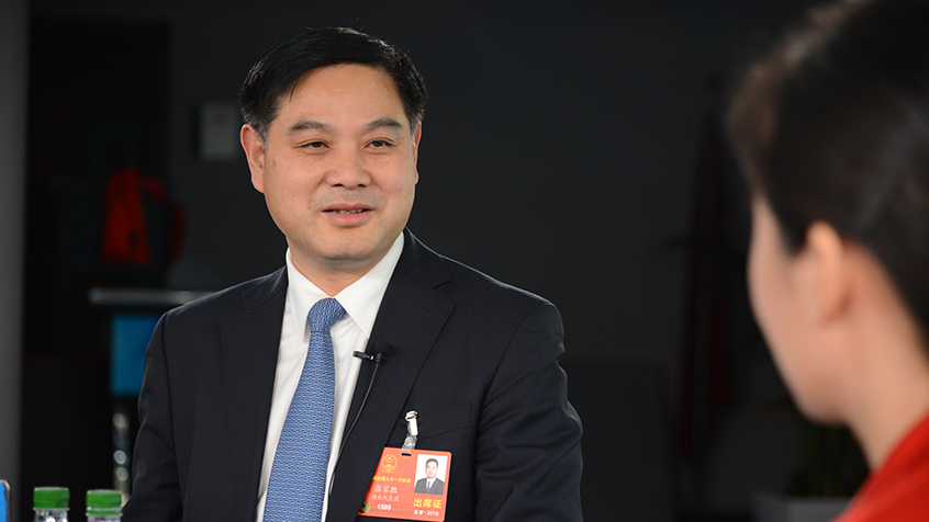 張家勝：落實&ldquo;河湖長&rdquo;制 確保一江清水向東流