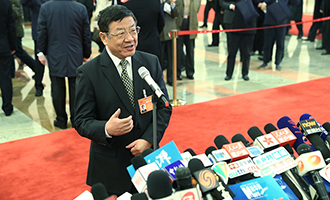 國家林業局局長張建龍接受采訪