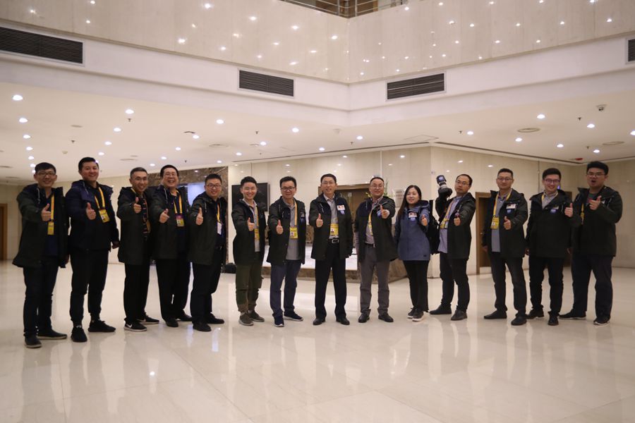 新華網國慶前方報道團隊，出發啦！