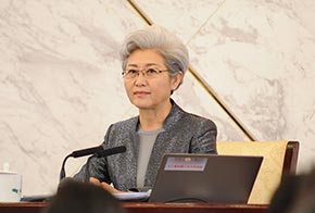 大會新聞發言人傅瑩