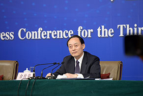 農業部副部長余欣榮答記者問