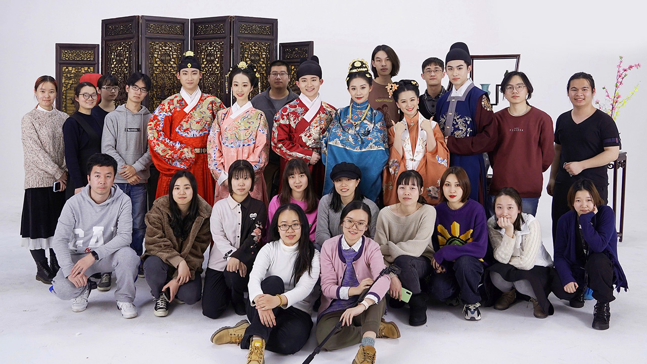 追夢中國人|維京:漢服春晚,一個講了十年的故事