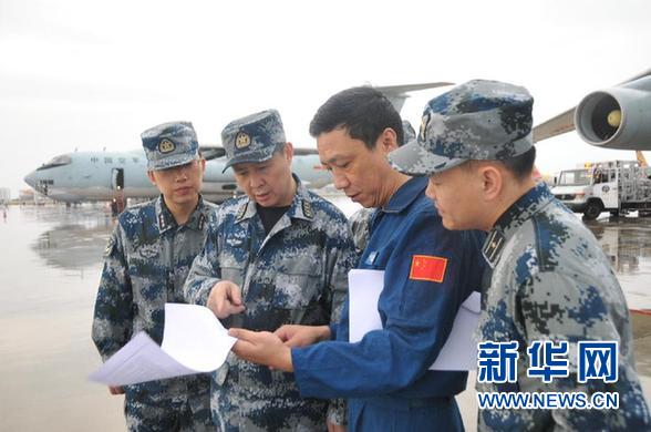 （搜尋馬航370航班&middot;圖文互動）（1）中國空軍3架運輸機抵達馬來西亞 將展開海外搜救行動 