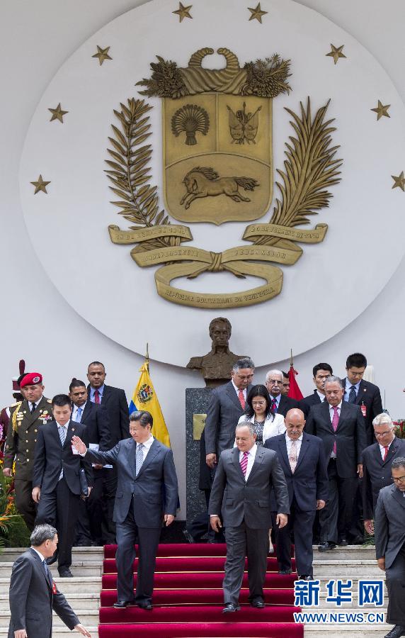 當地時間7月21日，國家主席習近平在加拉加斯會見委內瑞拉全國代表大會主席卡韋略。 新華社記者 王曄 攝