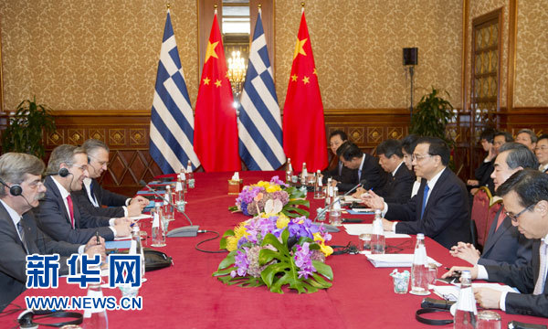 10月16日，中國國務院總理李克強在意大利米蘭會見希臘總理薩馬拉斯。 新華社記者 謝環馳 攝