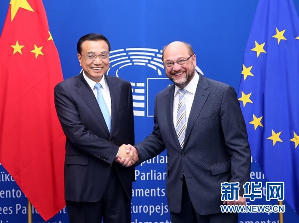 當地時間6月29日上午，國務院總理李克強在布魯塞爾會見歐洲議會議長舒爾茨。 新華社記者 龐興雷 攝