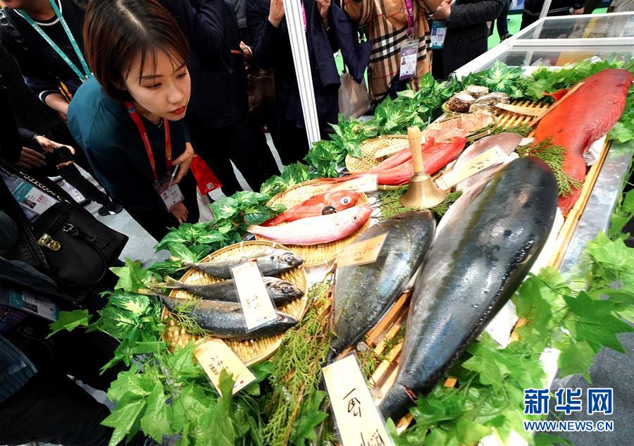 （新華全媒頭條&middot;聚焦進(jìn)口博覽會(huì)&middot;圖文互動(dòng)）（12）海納百川 利達(dá)天下&mdash;&mdash;首屆中國國際進(jìn)口博覽會(huì)巡禮