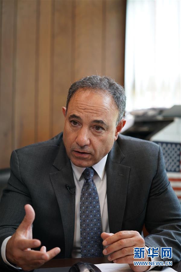 （國際&middot;圖文互動）（1）通訊：安全、好用、實(shí)惠&mdash;&mdash;美國電信運(yùn)營商的華為親體驗(yàn)