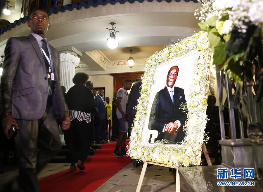 (國際)(1)津巴布韋前總統穆加貝遺體運抵首都哈拉雷