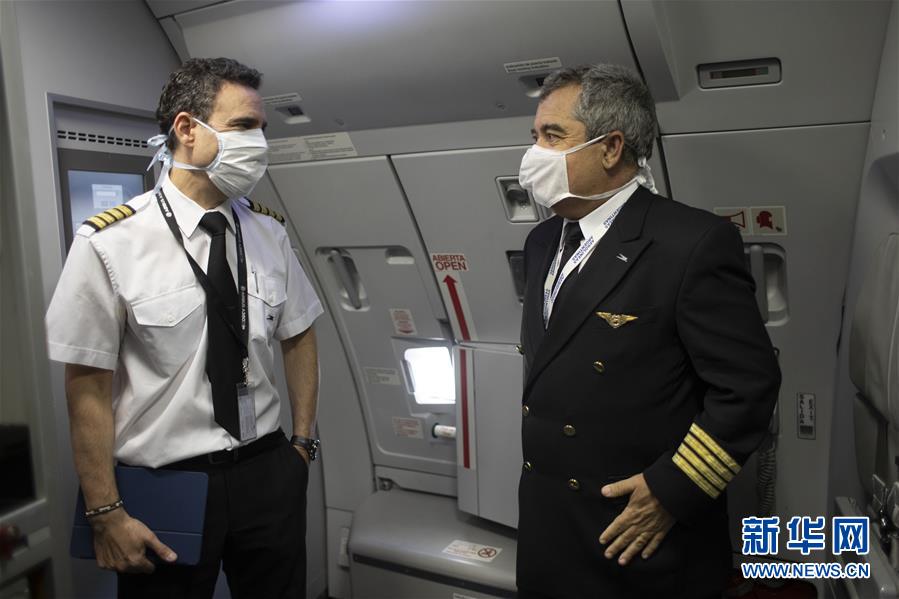 （圖文互動&middot;國際疫情）（2）通訊：3.8萬公里的航程　跨越大洋的情誼&mdash;&mdash;記阿根廷從中國運載防疫物資