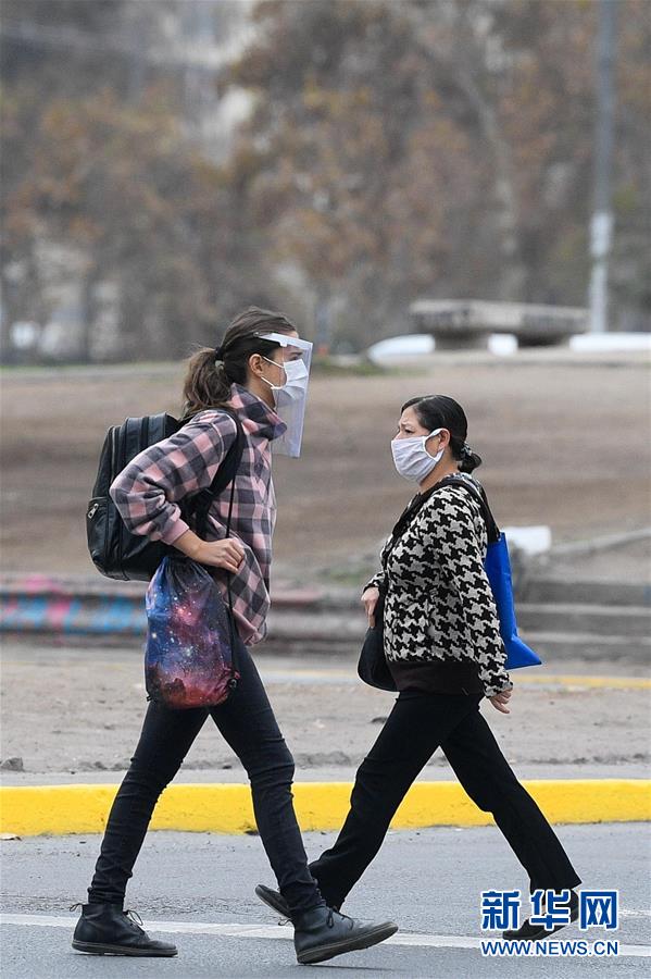 (國際疫情·圖文互動)(3)智利首都圣地亞哥因疫情嚴重將實施封城