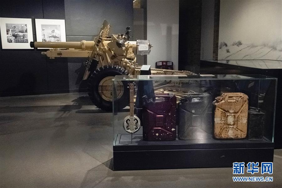 (國際·圖文互動)(3)“戰(zhàn)爭之聲”警示人們珍視和平——記英博物館策展紀念反法西斯戰(zhàn)爭勝利75周年
