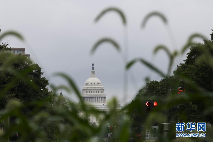 （國(guó)際疫情）（2）美國(guó)累計(jì)新冠死亡病例超過19萬例