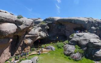 中國考古重大發(fā)現(xiàn)&ldquo;通天洞&rdquo;成新疆熱門旅游目的地