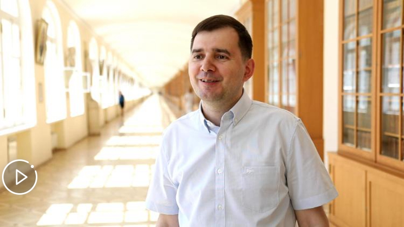 與習主席做校友，這感覺真棒！