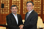 吳邦國(guó)會(huì)見(jiàn)伊朗總統(tǒng)